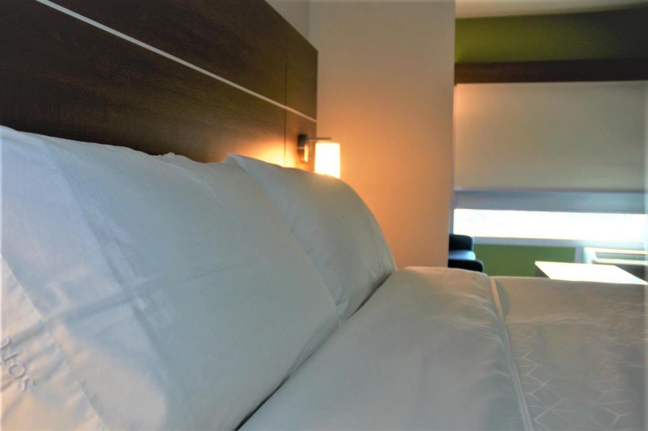 Holiday Inn Express & Suites - Edmonton Sw - Windermere By Ihg Exteriör bild