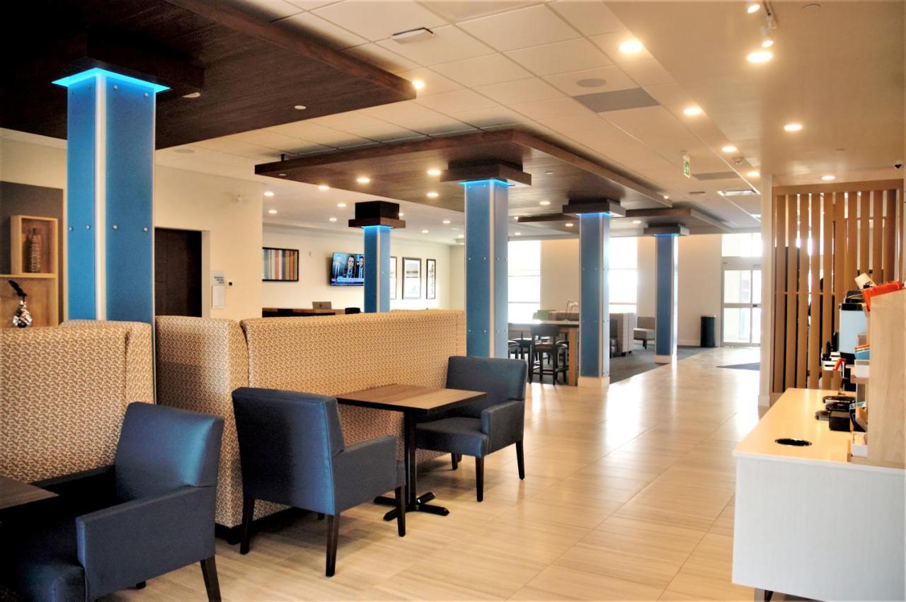 Holiday Inn Express & Suites - Edmonton Sw - Windermere By Ihg Exteriör bild