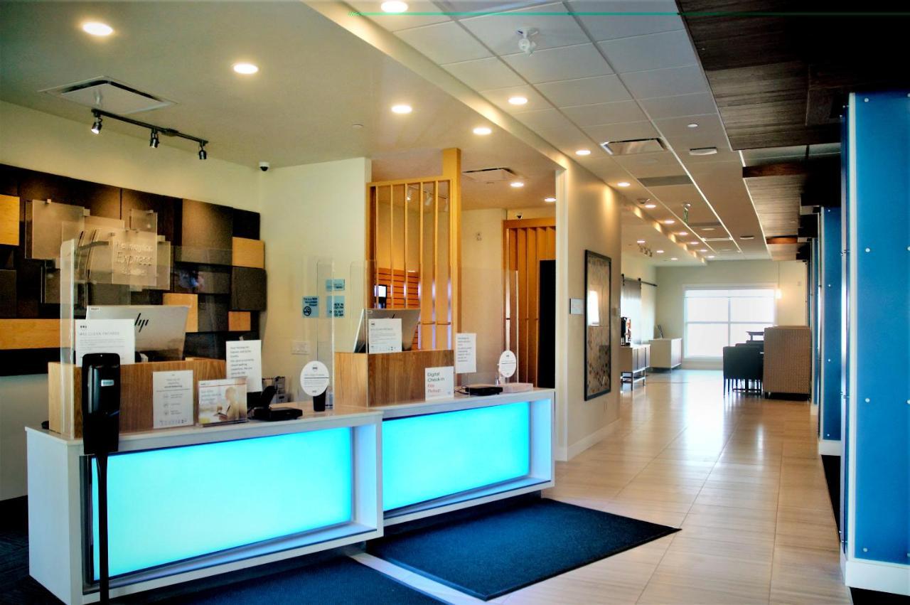 Holiday Inn Express & Suites - Edmonton Sw - Windermere By Ihg Exteriör bild