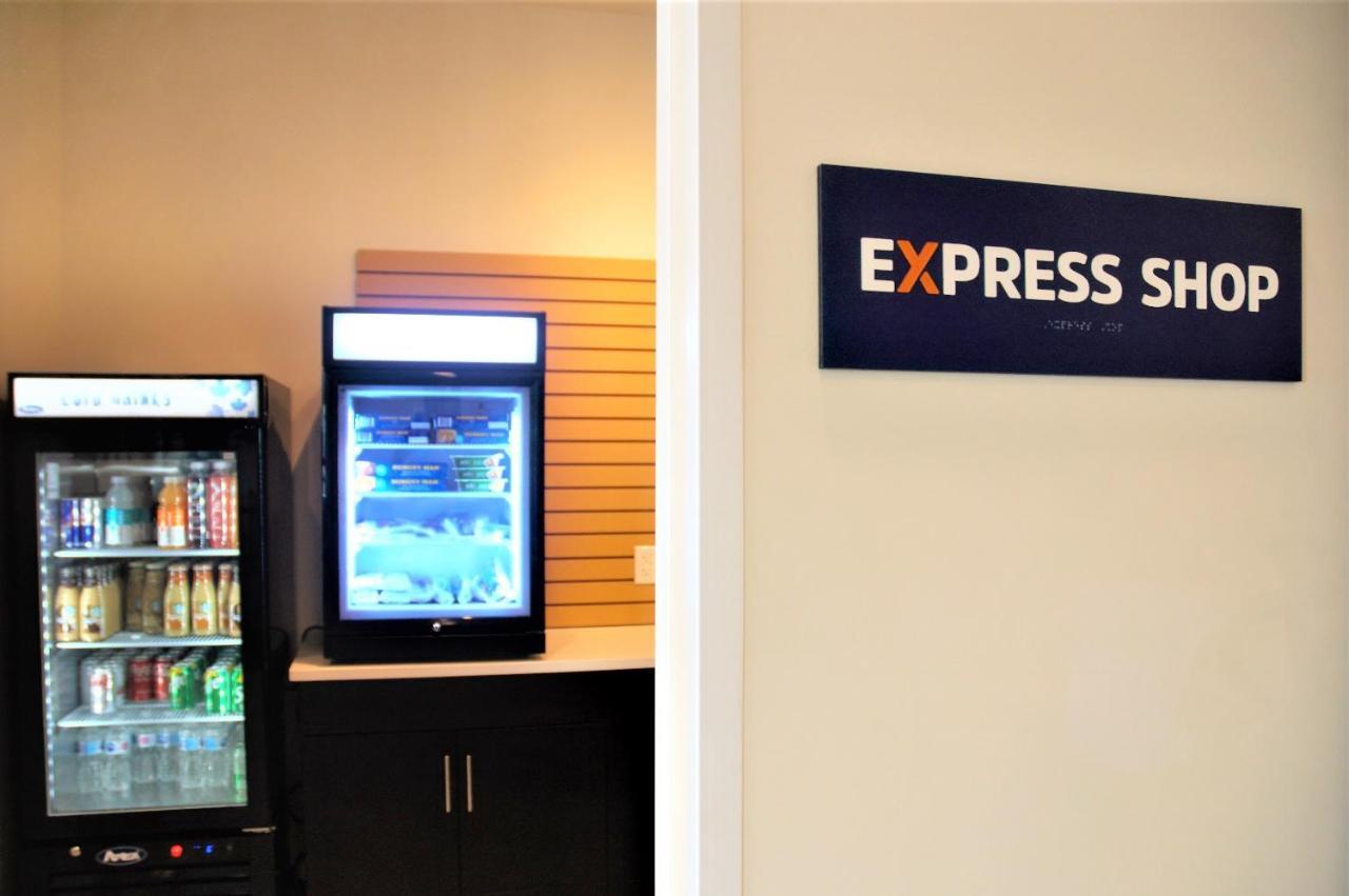 Holiday Inn Express & Suites - Edmonton Sw - Windermere By Ihg Exteriör bild