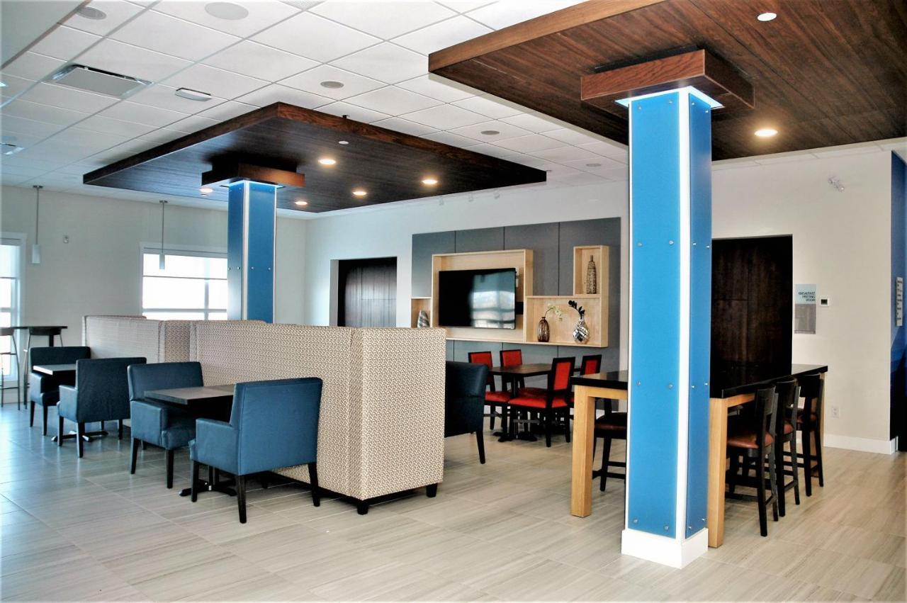 Holiday Inn Express & Suites - Edmonton Sw - Windermere By Ihg Exteriör bild