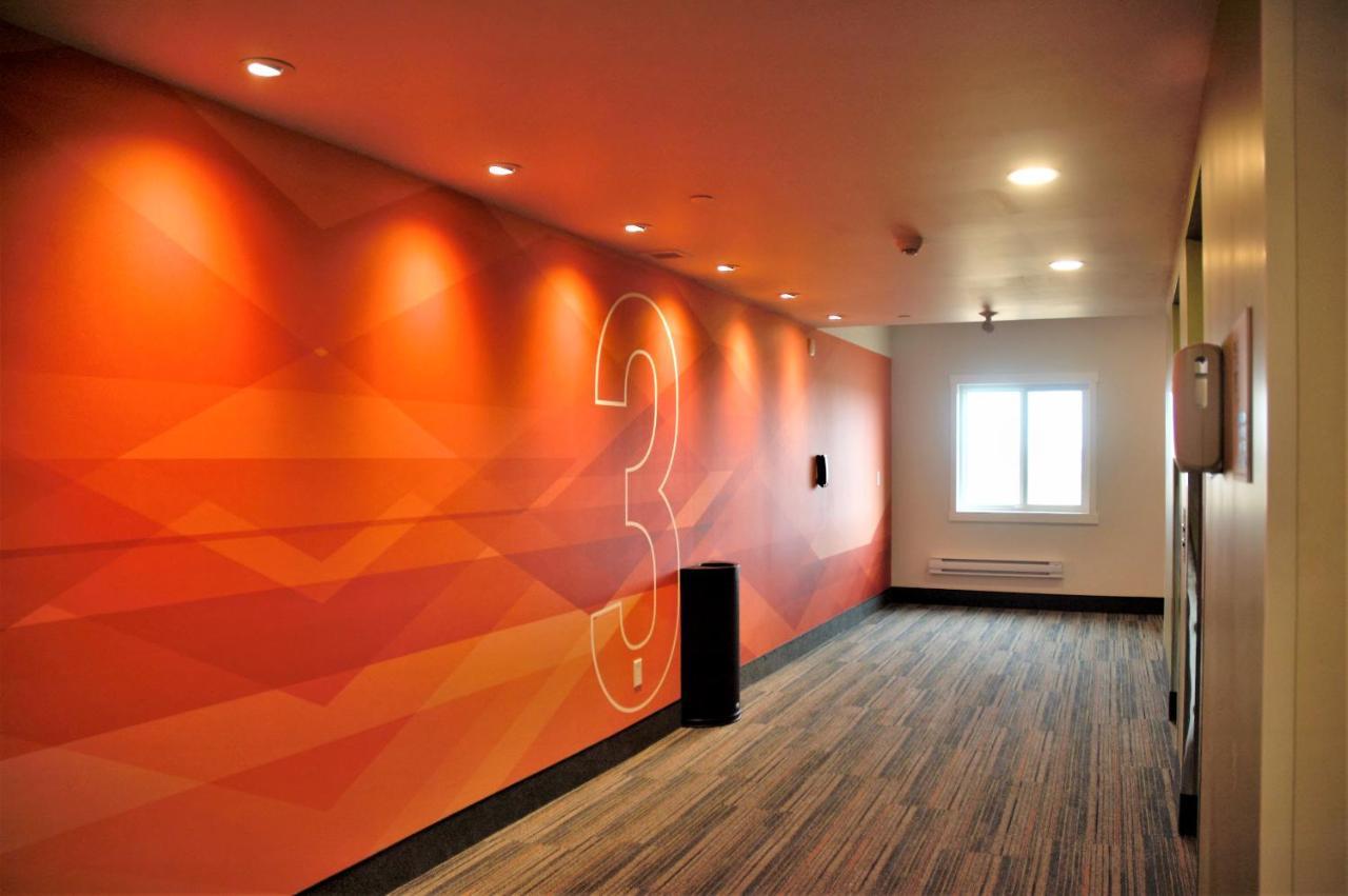 Holiday Inn Express & Suites - Edmonton Sw - Windermere By Ihg Exteriör bild