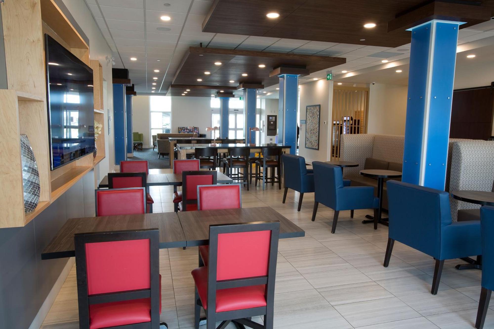 Holiday Inn Express & Suites - Edmonton Sw - Windermere By Ihg Exteriör bild